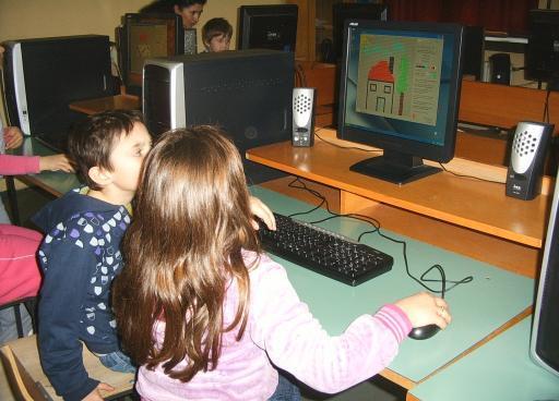 садржај одговара периоду образовања које се одвија кроз