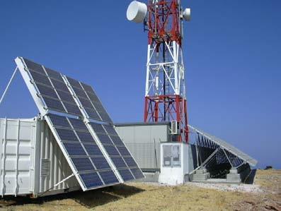 Výhodou tohto riešenia je vyššia účinnosť a taktiež nižšie investičné náklady. Nevýhodou je závislosť na prítomnosti energie z distribučnej siete.