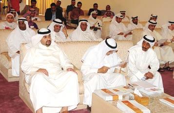 المساهمين ويبدو ري يس مجلس إدارة شركة «إيفا» طلال البحر كشف ري يس مجلس الا دارة في شركة عقارات الكويت خليفة يوسف الرومي عن ان خطط الشركة المستقبلية تتركز على وضع استراتيجية استثمارية شاملة تقوم على