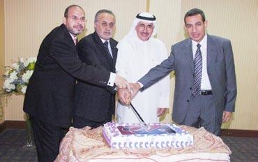 السهالوي ان الكويت عملت منذ سنوات على االهتمام بالطاقة البديلة واملتمثلة في استخدام الطاقة النووية حيث بدأ التوجه نحو هذه الطاقة في وزارة الصحة منذ نحو 3 سنوات بالعمل على تدريب األطباء واملسعفني على