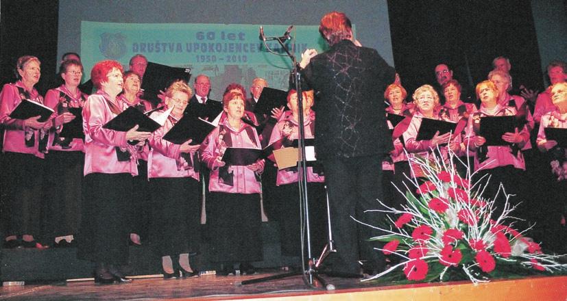 Marija je bila rojena 3. 2. 1934 in je Ëlanica DU od leta 1997, sicer pa je gospodinjila in skrbela za druæino. Ludvik je bil rojen 20. 8.