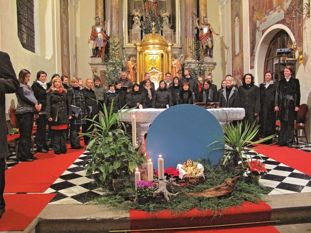 4 PRAZNI»NI»AS IN KULTURA Kulturno-druæabno sreëanje krajanov Mekinj je bilo tako prijetno, da si podobnih veëerov πe æelimo V mirnih dneh decembra, ko so naravo pokrili puhasti kosmi sneæink in smo