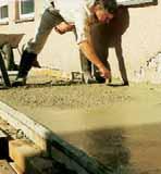 REPARAREA BETONULUI MORTAR UNIVERSAL MORTAR UNIVERSAL-PAGEL U02 Înlocuitor parøial de beton Fårå material plastic Monocomponent Rezistent la îngheø μi la såruri de dezgheø Se poate aplica prin