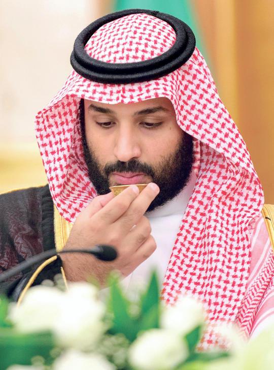 وإذ ت عد السياحة إحدى أهم القطاعات االقتصادية في رؤية 2030 سيسهم مشروع «البحر األحمر» في إحداث نقلة نوعية في مفهوم السياحة وقطاع الضيافة.