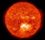 (r = 10 3 km); Fb se hladi Transparentnost (r = 10 7 km); fotoni napuste Fb (mala E ph ) Sudari dve fireball (r = 10 9 km) à