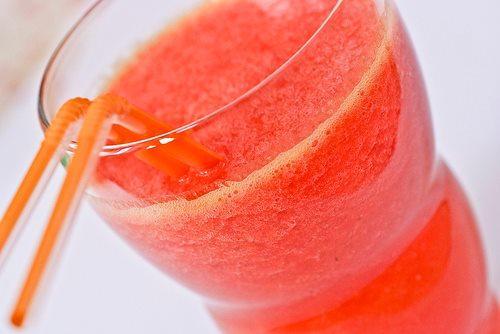 العصير قد تجمد و ال يمكن شربه اال اذا انصهر بعد مدة طويلة 1 -برايك كيف يمكن لدعاء فصل بذور البرتقال