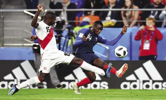 وهو الفوز الثاني تواليا للمنتخب الفرن ي بطل 998 على اأر ضه بعد أاول على ا تراليا )-( فت صدر المجموعة بر صيد 6 نقاط بفارق نقطتين عن الدنمارك التي تعادلت مع ا تراليا - اليوم.
