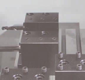 7>x2 X/Z axis travel mm 200 300 200 / 200 300 / 235 Guideway Type(X/Z) -