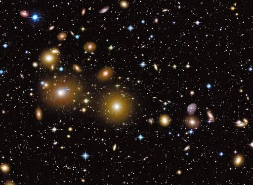Sprendimo rekomendacijos: 1. Objekto tipas: Galaktikų grupė Paaiškinimas: Nuotraukoje matome taškinius objektus (tai mūsų Galaktikos žvaigždės) ir difuzinius skritulio ar lęšio formos objektus.