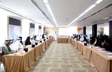 وقال عبدالرحيم حùسن نقي Gأمني عام احتاد غرف دول جملùس التعاون Gإن ما مييز هذا امللتقى عن امللتقيات الآخرى Gأنه يت ضمن منتدى يناقûش جملة من الق ضايا كûشفت وزارة تطوير البنية التحتية ع`ن مباTشرتها