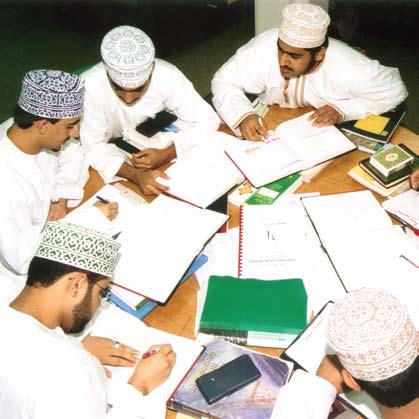 يف هذه احلياة وقد اSصته```د± هذا البحث التحقق من دللت الüصدق والثبات واملعايري للمقياSس العربي للتفكري الإيجابي يف البيÄة العمانية. وقد تطبيق املقياSس طلبة وطالبات اجلامعة.