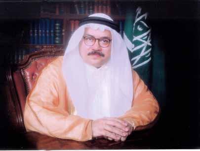 4 د. عبد االله بن ص ادق دحلان رءيس