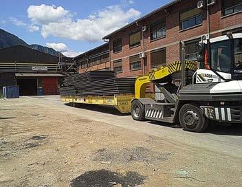 14 VLAGAMO Igor Bunjevac Triplat, industrijski inženir, PDP, Acroni Igor Bunjevac Triplat, Acroni MOČAN VETER V JADRIH ZA ZADNJO REGATO V LETU 2013 Ob sodobni opremi v obratu Predelava debele