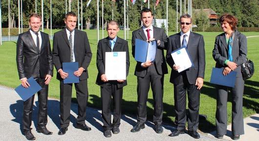 Stane Jakelj, razvojni inženir za nerjavna jekla, Razvojni center Jesenice (RCJ) Arhiv GZS SKUPAJ Z MOČNO VERO V VSE NAS LAHKO PREMIKAMO GORE Srebrnega državnega priznanja za najboljši razvojni