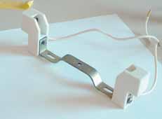 000 lm A Surse halogen liniare (clasa de energie C ) =100 g 0 mg R7s TV1C-J100 100 0,43 A 1.800 lm 2.000 h >2.000 2.900 K 78 mm C TV1C-J120 120 0,53 A 2.200 lm 2.000 h >2.000 2.900 K 78 mm C TV2C-J200 200 0,87 A 4.