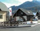 V neposrednem srediπëu Kranjske Gore se nahaja poëitniška hišica, v kateri sta dva apartmaja.
