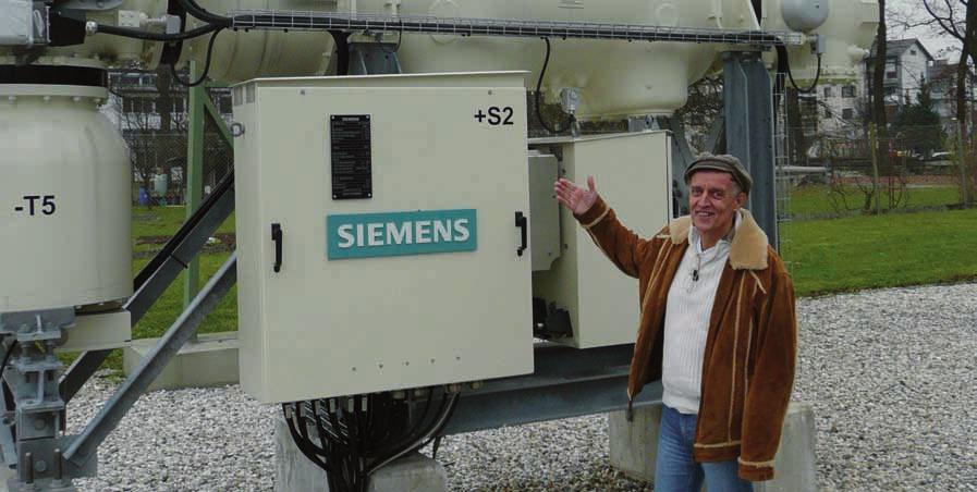 ELGO, september 2010 31 Elektro Gorenjska smo ljudje Z lepimi spomini v pokoj Janez PavliË Leta 1986 sem se prijavil na razpis v Ëasopisu, kjer je bilo objavljeno prosto delovno mesto dispeëerja v