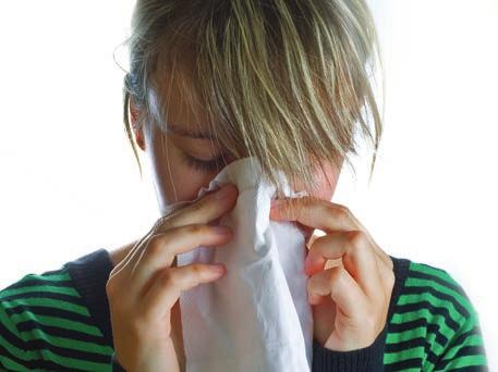 Šta je prehlada? Ljudi često greše misleći da je svaka prehlada (virusna infekcija ili bolest sa povišenom temperaturom) grip.