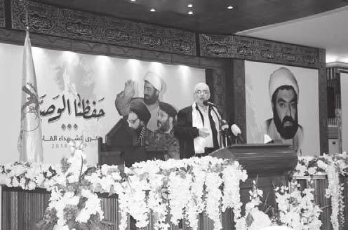 العبسي وقال العبسي:»الزيارة اىل الفاتيكان كانت للمشاركة يف قداس الشركة مع قداسة البابا وهذا عرف كنسي فعندما ينتخب بطريرك او رئيس للكنيسة الكاثوليكية حيتفل بالذبيحة االهلية مع قداسة البابا للداللة على