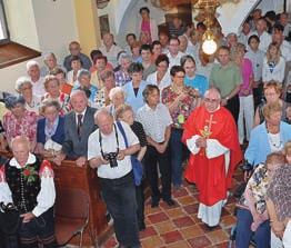 Darovanje orgel gospoda župnika Štefana Babiča in donatorstvo družine Arvaj v obnovo orgel je ključarjema (poleg Kancilije je ključar še Matjaž Bogataj, op. a.