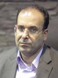 15 رئیس دانشکده حقوق : پژوهش باید بر حل معضالت حقوقی کشور متمرکز شود دکتر مرتضی شهبازی نیا با تأکید بر اینکه پژوهش در رشته حقوق دچار اشکال های اساسی است از نظام های حقوقی ملی و نظام حقوقی آمیخته با