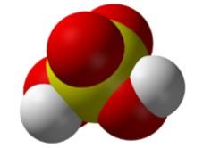 2. Žveplova (VI) kislina H2SO4 osnovni podatki Žveplova kislina je brezbarvna, gosta tekočina in je ena od najpomembnejših kemikalij.