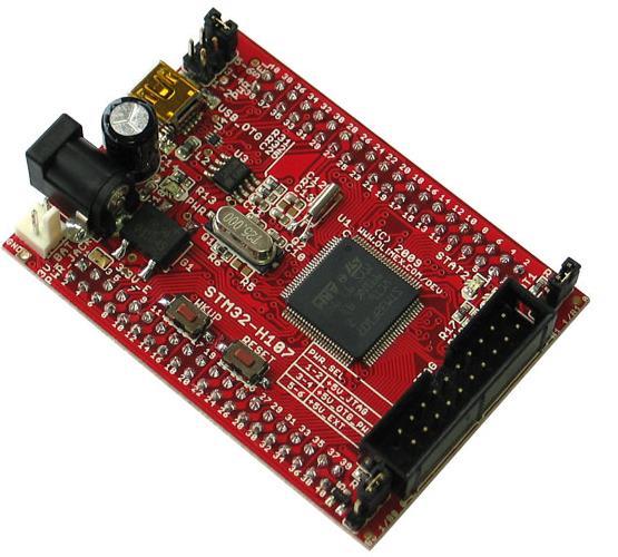oscilator intern RC cu frecvenţa de 8 Mhz.