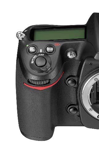 Hea teada Täiskaadriga levinumad peegelkaamerad: Canon EOS 5D Canon EOS-1Ds Canon EOS-1Ds Mark II Canon EOS-1Ds Mark III Nikon D3 Nikon D700 Katik Päästikule vajutades katik avaneb ja valgus langeb
