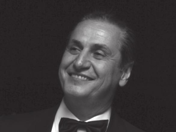 Abstraktet e leksioneve dhe CV-të e lektorëve GIANLUCA GAMBARINI CURRICULUM VITAE Prof. Gianluca GAMBARINI Prof. Gianluca Gambarini lindi në Romë më 1958.