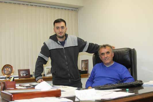 industrinë e ndërtimit dhe rregullimit të çative për të arritur të krijojë një biznes të suksesshëm me pasuri të mirë.