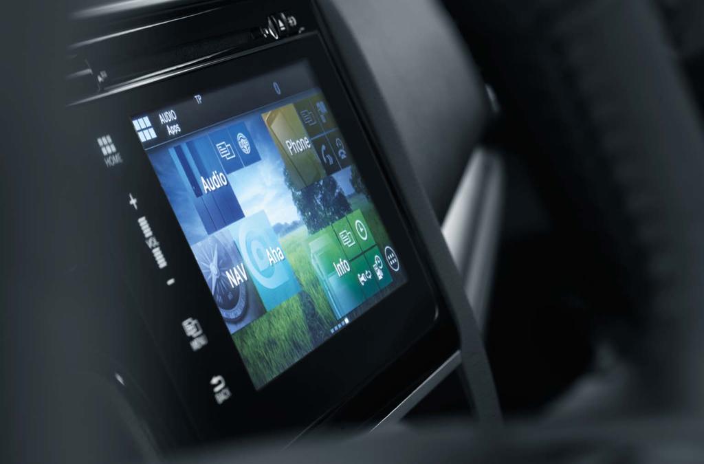 TEIE ELUGA KURSIS Jazz on varustatud uue 7-tollise Honda CONNECTi autosisese audio- ja teabesüsteemiga*, mis hoiab teid ühe keskel asetseva