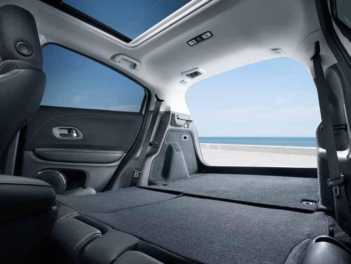 10 MAGIC SEATS NAUDITE RUUMIKUST ARMASTATE PAINDLIKKUST Auto, mis kohandub teie eluga ja muutub koos sellega. HR-V on loodud just teile mõeldes.