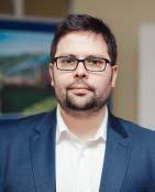 AKTIVITY ZSSK ŽELEZNICU POTIAHNU VYSOKORÝCHLOSTNÉ VLAKY Železnica zažila svoje zlaté obdobie rozvoja v 19. storočí. V posledných desaťročiach na Slovensku počet cestujúcich vo vlakoch klesal.