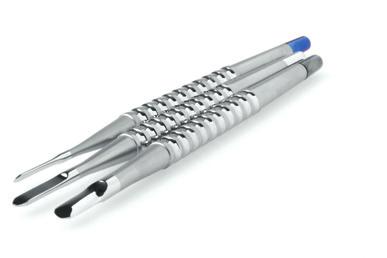 STAINLESS STEEL TRAY SYSTEM.