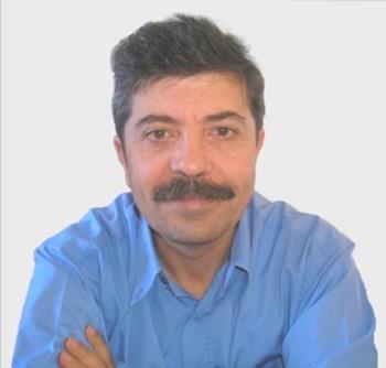 Δρ. Μιχαήλ Γαλετάκης Καθηγητής Πολυτεχνείο Κρήτης Σχολή Μηχανικών Ορυκτών Πόρων Ερευνητική Μονάδα «Έλεγχος Ποιότητας Υγιεινή και Ασφάλεια στη Μεταλλευτική» Ο Δρ.