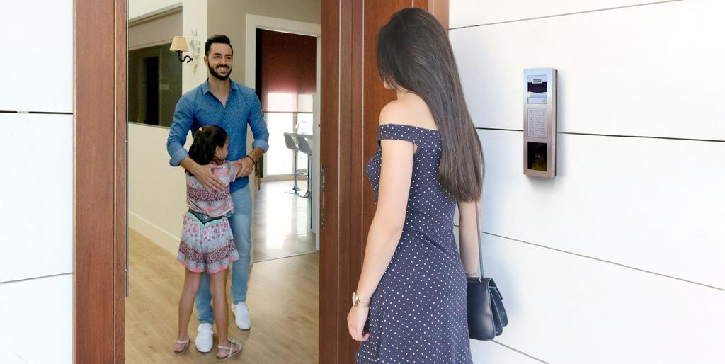 Ο David και η Μαρία πάντα ήθελαν να ζήσουν σε ένα σπίτι που να τους παρέχει όλες τις ανέσεις, χωρίς να θυσιάσουν όμως το design.