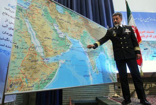 Εάν οι ΗΠΑ επιλέξουν Αποδοχή του Πυρηνικού Προγράμματος τότε το Ιράν πρακτικά γίνεται μία νέα πυρηνική περιφερειακή δύναμη στην Μέση Ανατολή και η πολιτική επιρροή των ΗΠΑ στην περιοχή αποδυναμώνεται.