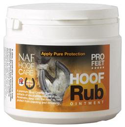 P 2,6 Kg PROFEET Hoof Moist Black Συστατικά: Water, Methyl sulphonyl methane, l-lysine HCl (39 g/l lysine), Vitamin C (40,000 /L), Methionine (30g/L), Products of seeds and fruits, Zinc gluconate