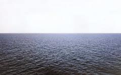 Ταχύτητα ανέμου 17 21 knots. Ύψος κύματος: 2 2,5 m.