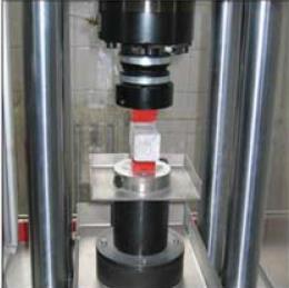 Ispitivanje čvrstoće na tlak: Ispituje se na uzorcima starima 28 dana Prizmice 4 x 4 x 16cm Instrument za ispitivanje