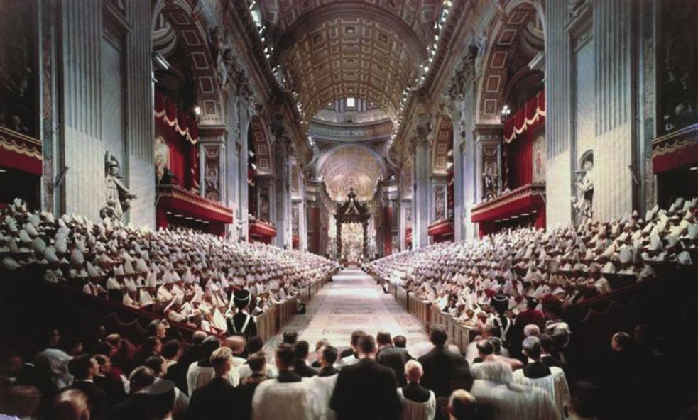Η Β Βατικανή Σύνοδος (1962-65) «Μετά τη Βατικανή Σύνοδο η Εκκλησία δεν είναι πια σαν πυραμίδα που έχει στην κορυφή τον κλήρο, αλλά συγκροτείται από όλα τα μέλη της τα καθαγιασμένα με το Βάπτισμα, το