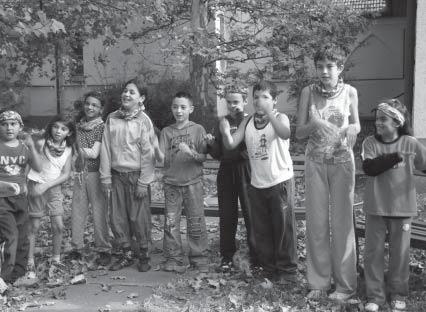 Donar a conèixer Jesucrist i fer-lo estimar Megismertetni és megszerettetni Jézus Krisztust INTRODUCCIÓ Aquest «marc de mínims comuns en l àmbit de la pastoral provincial» vol oferir unes línies