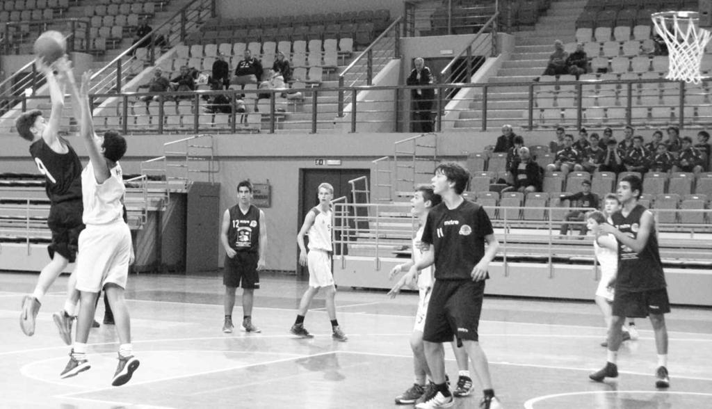 ΚΟΡΑΣΙΔΕΣ (2ος τελικός) ΟΑΧ-Ηρόδοτος 45-41 Αυτή τη φορά η Χανιώτικη ομάδα έπαιξε σύμφωνα με τις δυνατότητές της και έτσι μπόρεσε να κερδίσει τον Ηρόδοτο 45-41, ισοφαρίζοντας 1-1 τις νίκες.