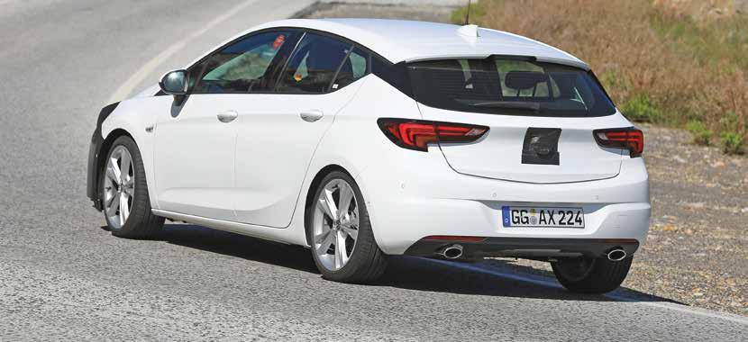 ανταγωνιστική κατηγορία όπως συγκεκριμένη. Ήδη η Opel ετοιμάζει το ανανεωμένο Astra, που oι κατάσκοποι μας εντόπισαν κατά τη διάρκεια δοκιμών στην Ισπανία.