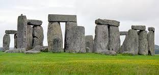 2η άποψη για το Stonehedge Άλλοι μύθοι συσχετίζουν το Στόουνχεντζ με του Δρυίδες.