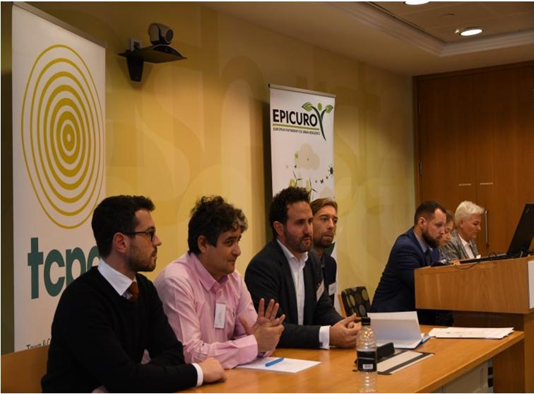 Μετά τους χαιρετισμούς από τους Diane Smith (TCPA) και Trevor Goode (Ashurst), Alberto Maria Rigon (Δήμος Vicenzas) που παρουσίασας το έργο στο κοινό, ο Michael Chang (TCPA) παρουσίασε την στρατηγική