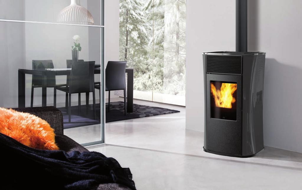 Il design incontra la tecnologia: El diseño va al encuentro de la tecnología: nace Mya Air Tight con salida coaxial Η αισθητική συναντά την τεχνολογία: έτσι γεννήθηκε η Mya Air Tight STUFE A PELLET