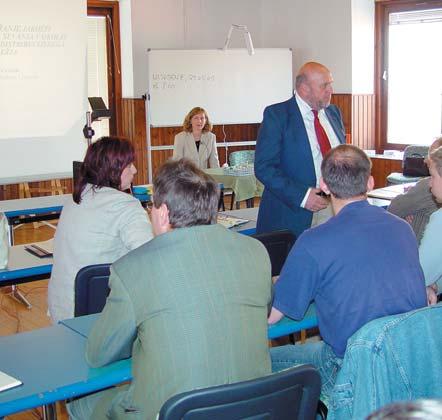 okostja. Tudi pri žrtvah mobbinga so zelo razširjena postravmatska stresna obolenja. Pri tem se kažejo znaki, ki so jih opazili tudi pri drugih travmatskih dogodkih.