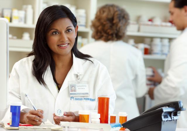 KAISER PERMANENTE OF GEORGIA MULTI-CHOICE FORMULARY This document includes Kaiser Permanente Georgia s Multi-Choice formulary as of October 3, 208 For an updated