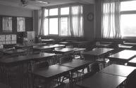 PLANIFIKIMI DITOR Fusha: Gjuhët dhe komunikimi Lënda: Gjuhë shqipe Shkalla: III Klasa: VI Rubrika: Njohuri për gjuhën Tema mësimore: Numri i emrit Situata e të nxënit: Mjedisi i klasës Rezultatet e